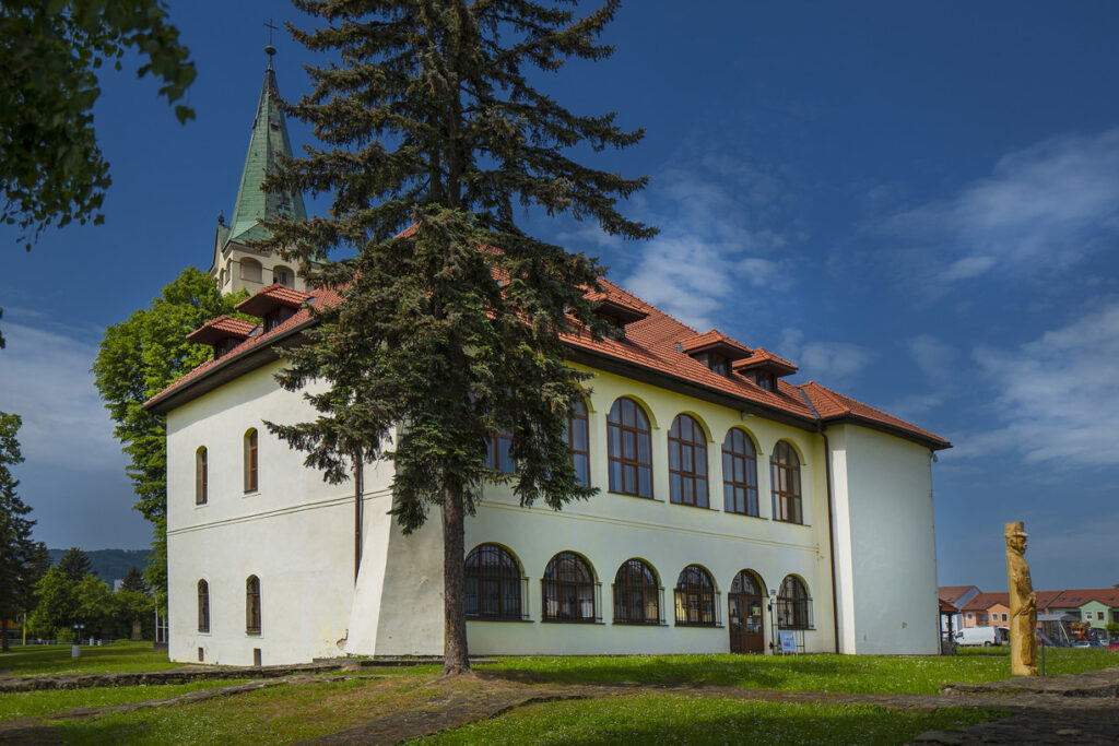 stropkov-kastiel_full.jpg