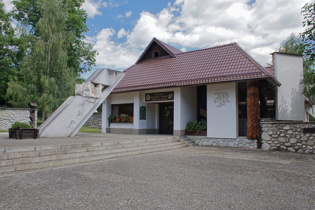 vstup-do-Expozicie-tatranskej-prirody-botanickej-zahrady.jpg