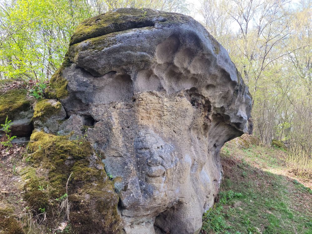 certov_kamen_zmenseny