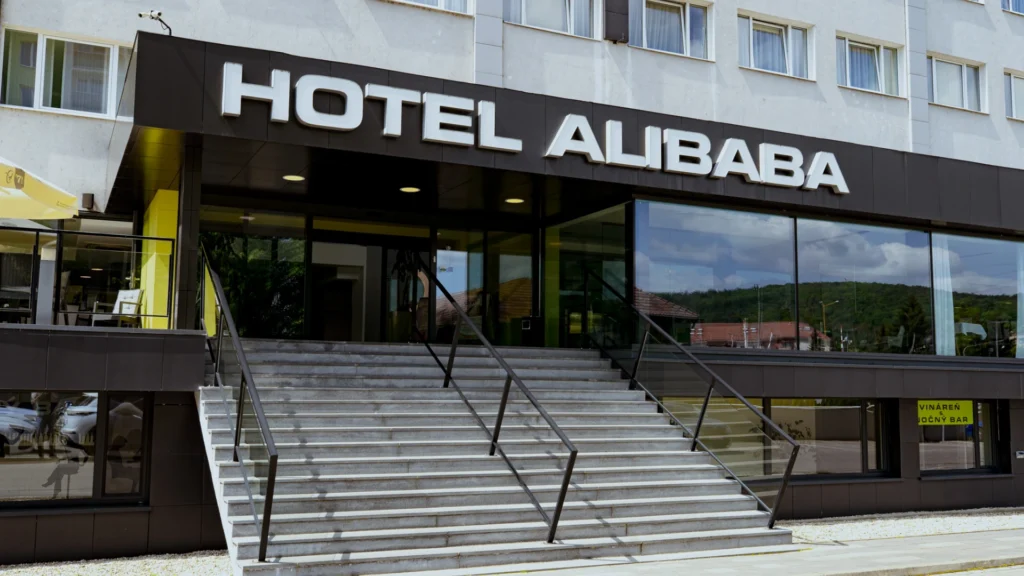 Hotel ALIBABA